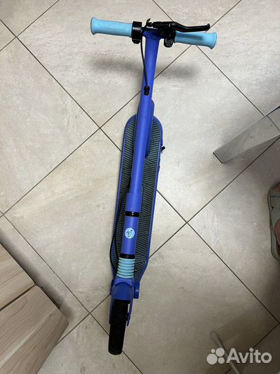 Детский электросамокат Ninebot Zing E8