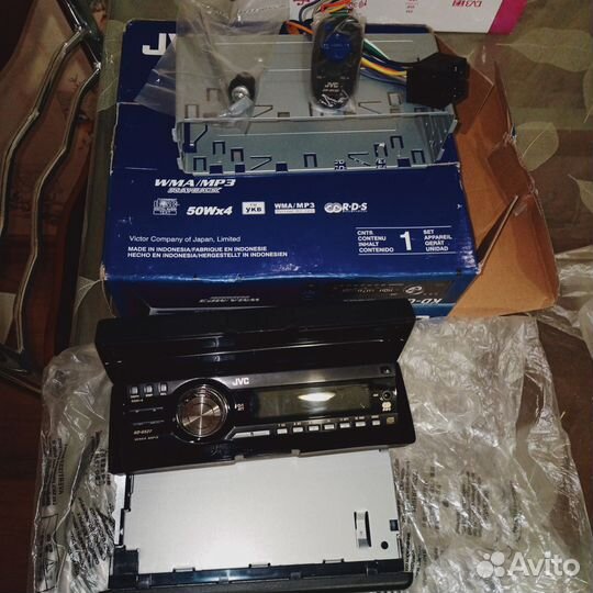 Aвто CD ресивер MP3 JVC KD-G527