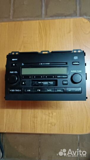 Штатная автомагнитола к Тойота Прадо 120