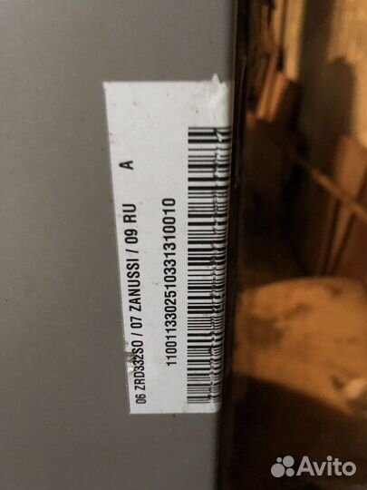 Холодильник zanussi