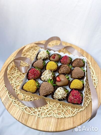 Наборы клубники в шоколаде