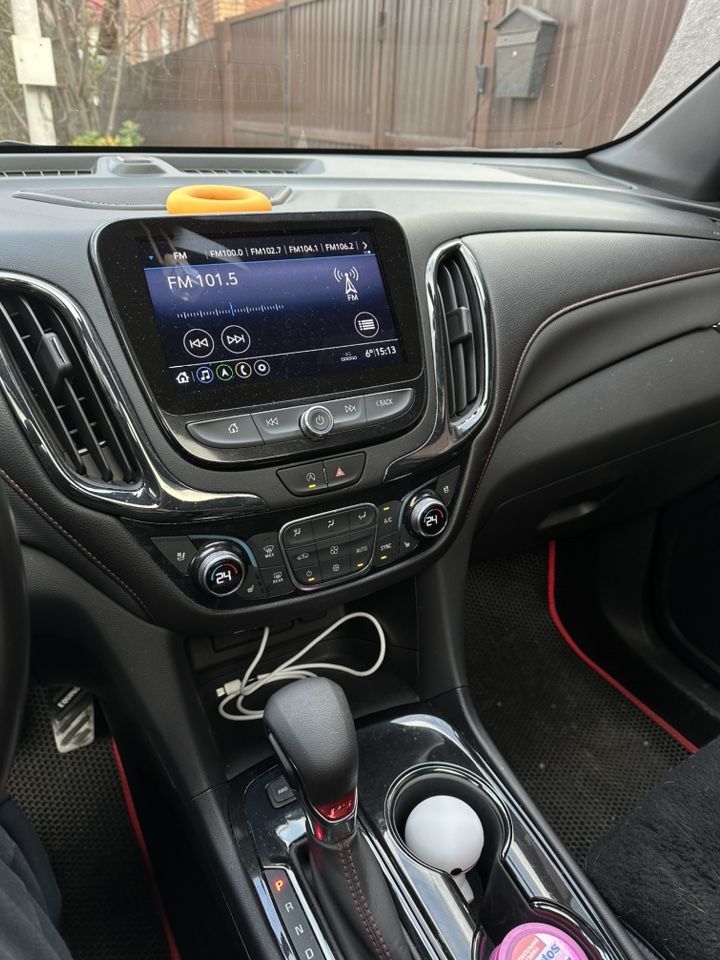 Chevrolet Equinox: фото владельца