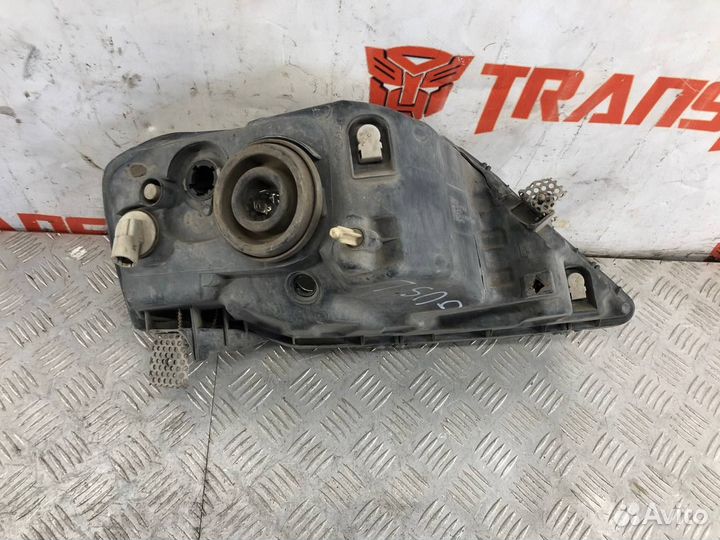 Фара левая Лада Ларгус