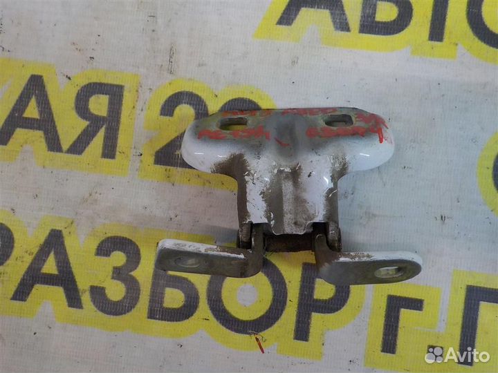 Петля двери задней Chevrolet Aveo (T300) 2011