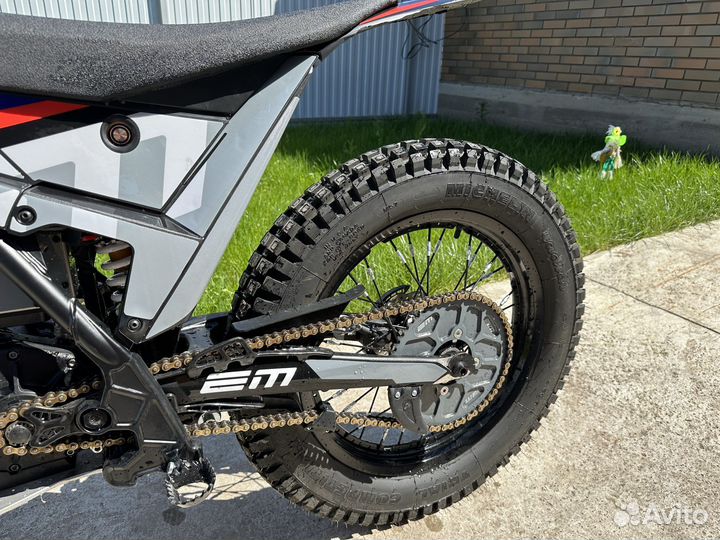 Electric Motion Escape R макс-я комплект-я. Новый