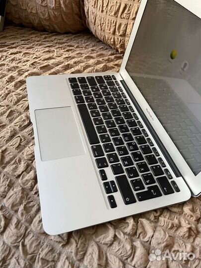 Очень редкий apple macbook AIR core I7 1.8ghz /4gb