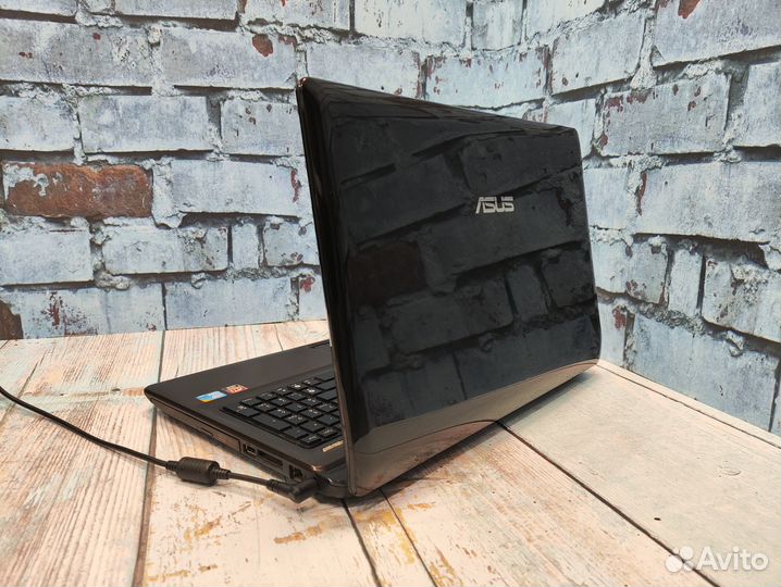 Ноутбук asus intel core i5/8Gb/SSD240/RadeonHD