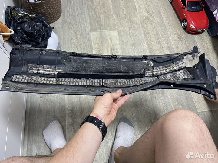 Жабо правое