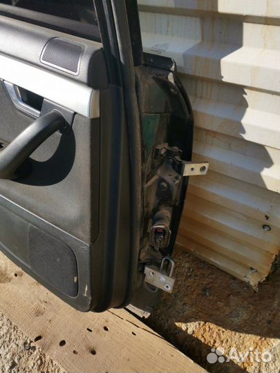 Дверь задняя левая Audi A4 B7 ALZ 2006