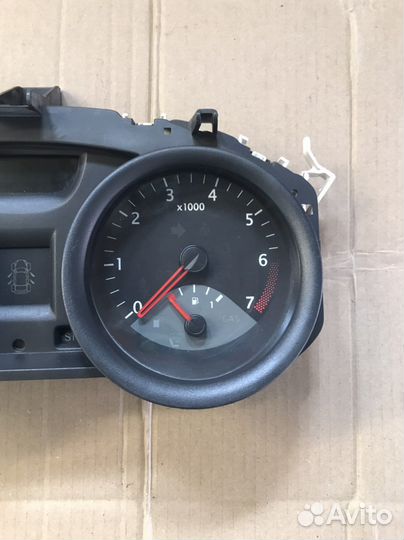 Щиток приборов Renault Megane 2