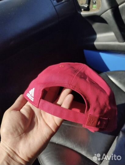 Бейсболка Адидас манчестер юнайтед