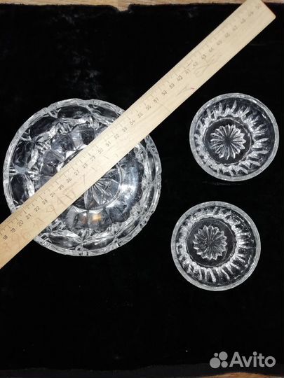 Новые хрустальные вазы, салатники