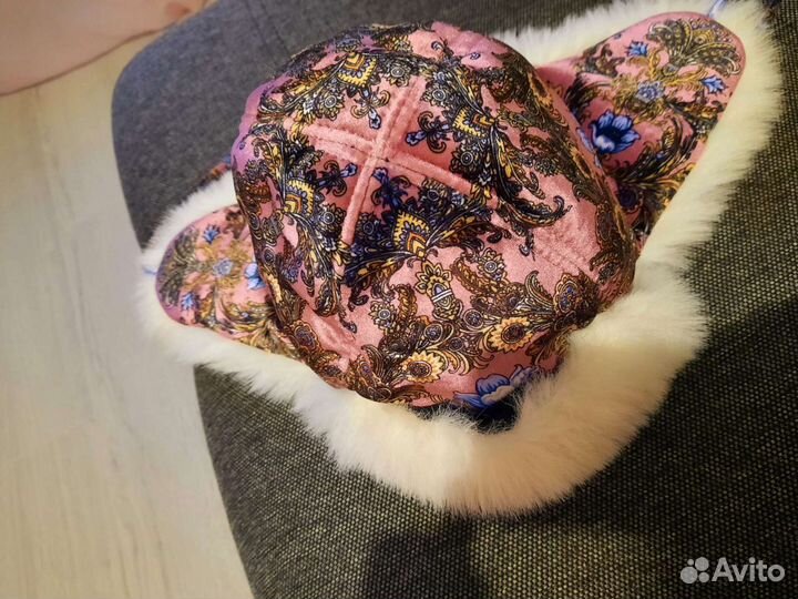 Шапка зимняя меховая женская