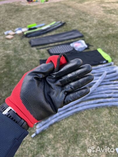 Батут с защитной сеткой