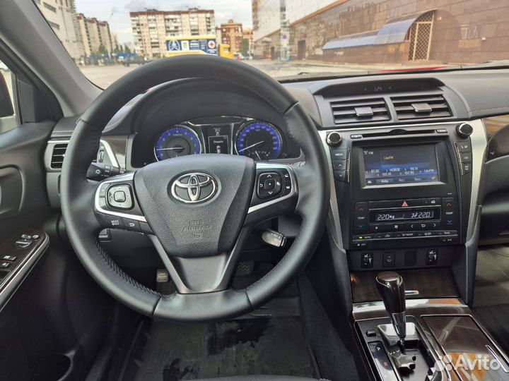 Toyota Camry 2.0 AT, 2015, 201 000 км