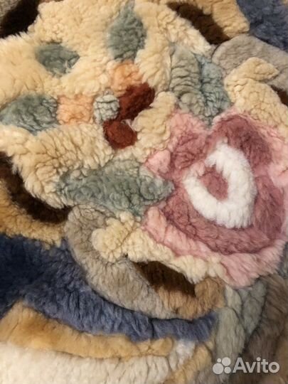 Ковер меховой