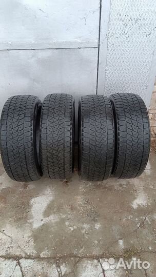 Bridgestone Blizzak DM-V2 235/55 R19 105T