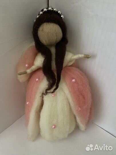 Игрушки из шерсти