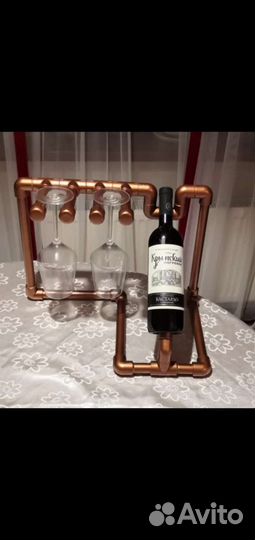 Дизайнерская подставка для вина и бокалов