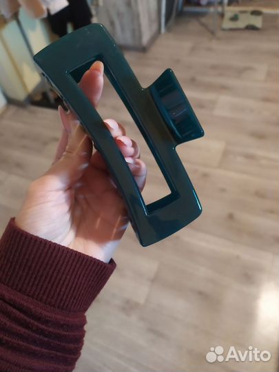 Заколка для волос крабик