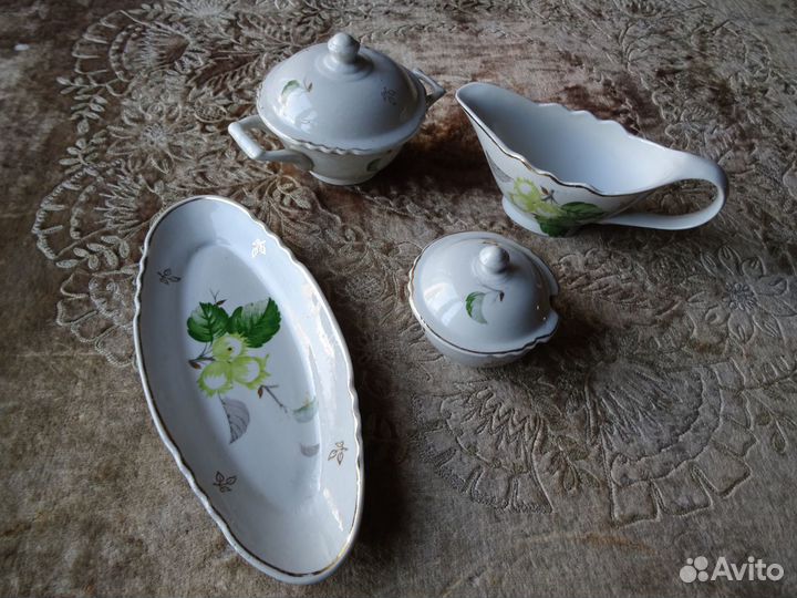 Фарфоровая посуда Дулево