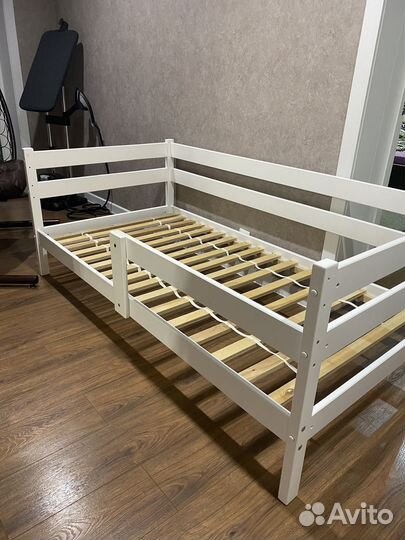 Софа из массива сосны