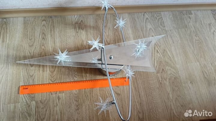 Люстра потолочная на галогеновых лампах