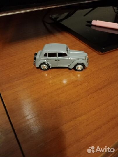 Модельки автомобилей 1:43