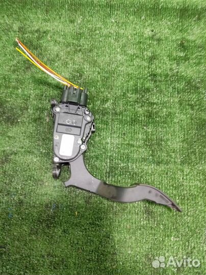 Педаль газа электронная Ford Fiesta (CBK) 2007