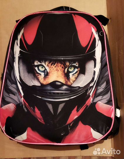 Школьный рюкзак