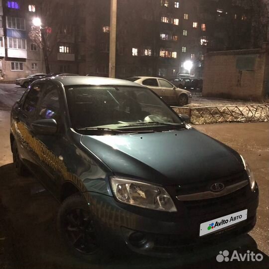 LADA Granta 1.6 МТ, 2015, 197 000 км