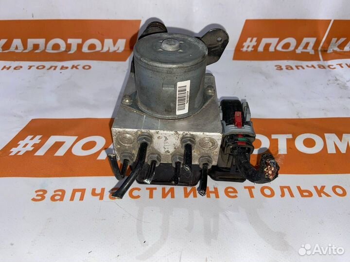 Блок ABS (насос) Volkswagen Passat