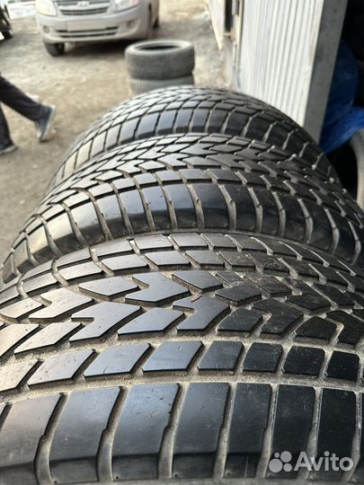 Bridgestone Dueler HTS 686 265/60 R18