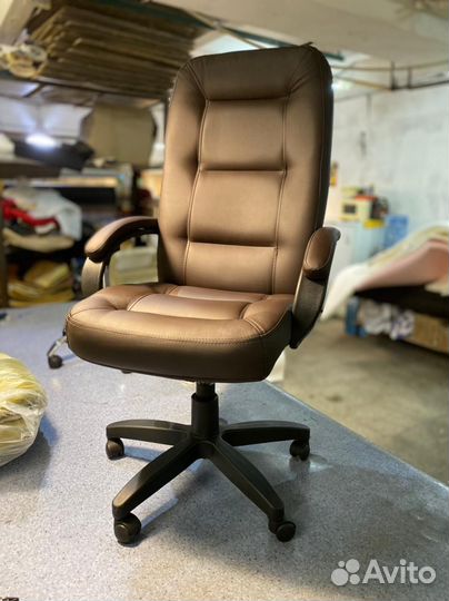 Кресло офисное