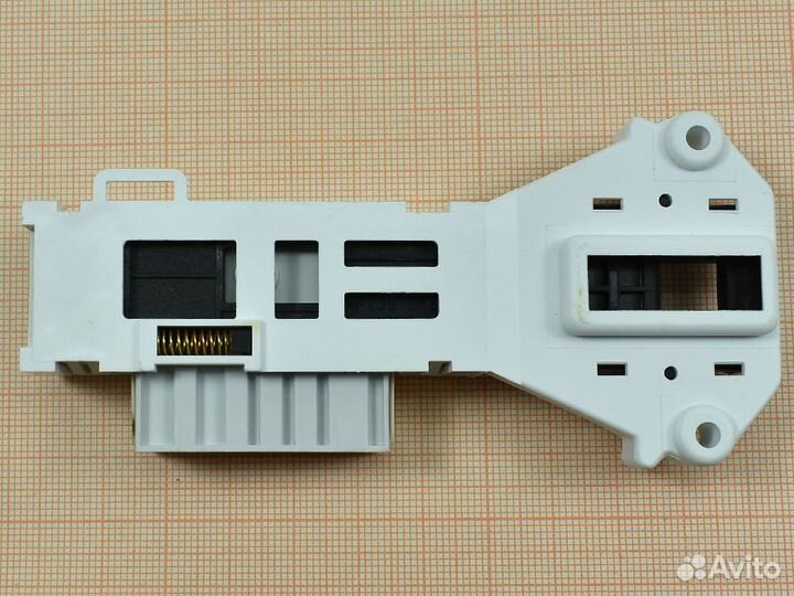 Блокировка люка Ariston, Indesit, код C00091911