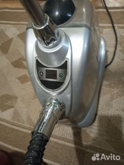 Отпариватель для одежды напольный вертикальный