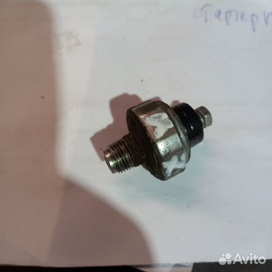 Датчик давления масла Suzuki