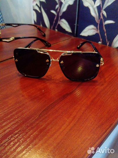 Брендовые очки, Италия