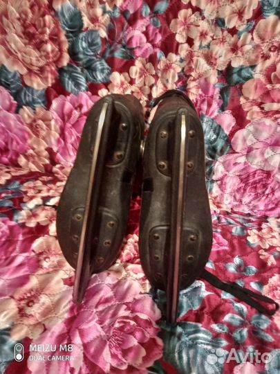 Коньки детские, хоккейные, 35 р