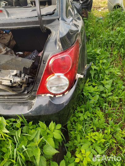 Chevrolet aveo t300 задние фары