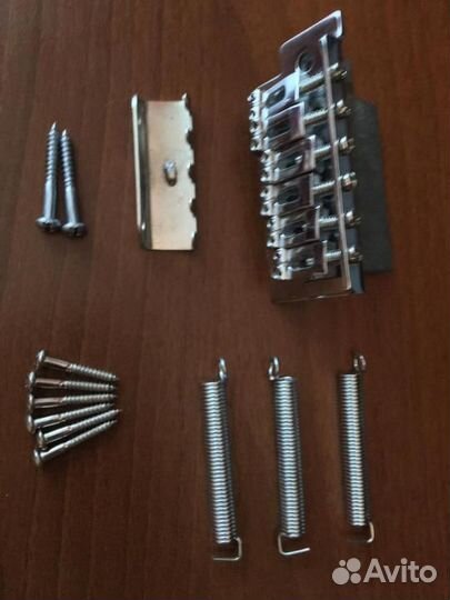 Fender Stratocaster Vintage Tremolo Bridge