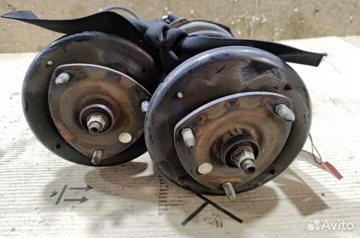 Стойки амортизатора honda integra dc5 k20a