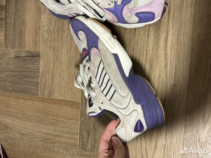 Кроссовки Adidas yung Dragon ball Z