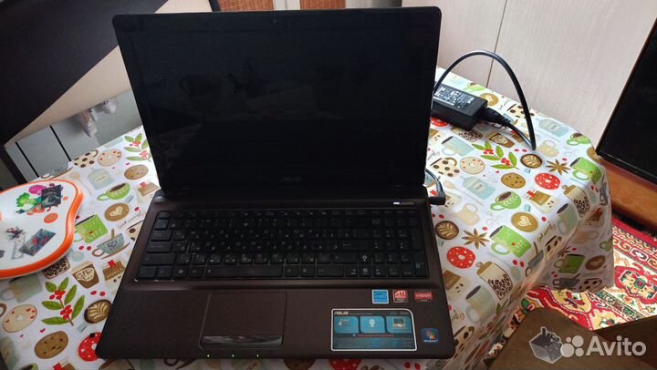 Ноутбук asus