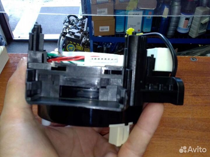 Ниссан Кашкай шлейф подрулевой B5567BH00A