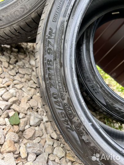 Kumho Majesty 9 Solus TA91 225/45 R18 и 245/40 R18