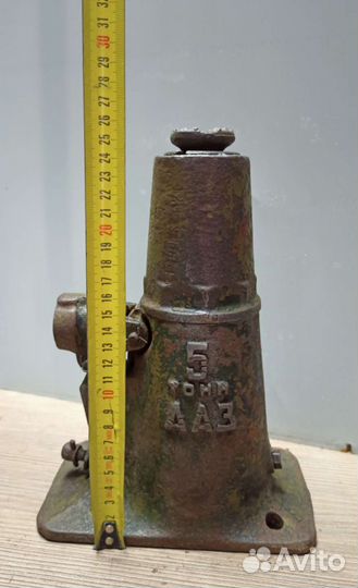 Домкрат гидравлический