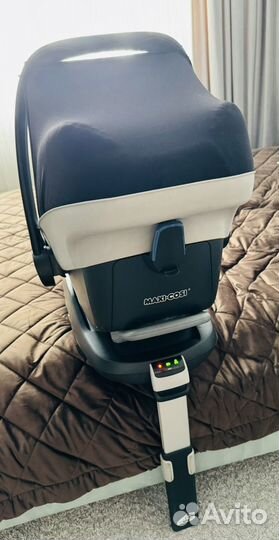Автолюлька maxi cosi pebble с базой