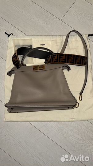 Сумка Fendi peekaboo medium
