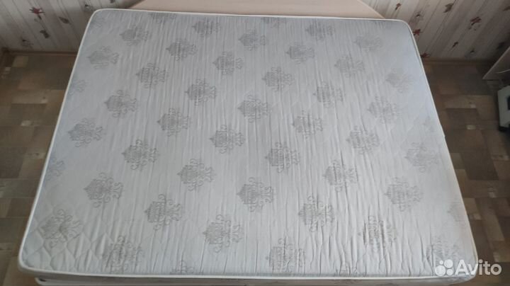 Матрас 160х200 бу